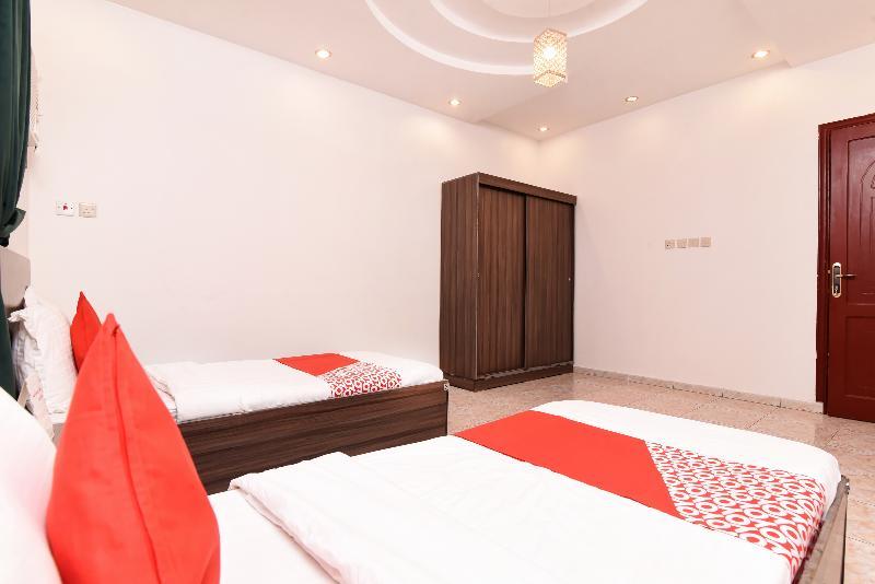 Oyo 301 Asfrine Hotel Apartment Tabuk Luaran gambar